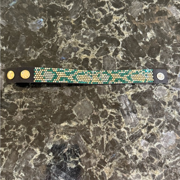 Touchstone Crystal Green and Gold Bracelet - Picture 4 of 5